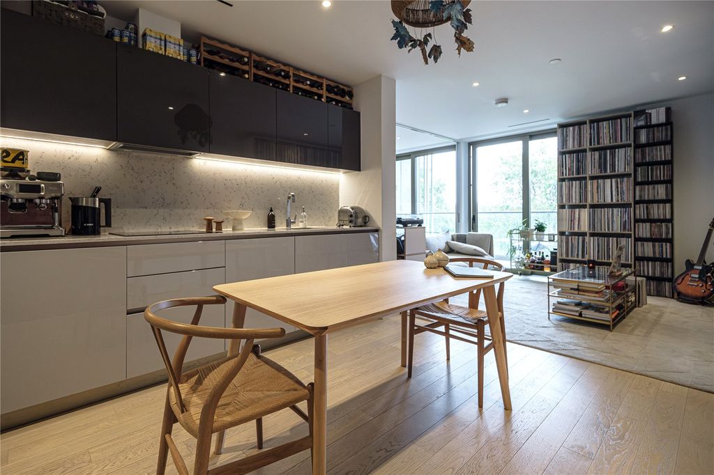 Property photo 1 of 14 Picture No. 14