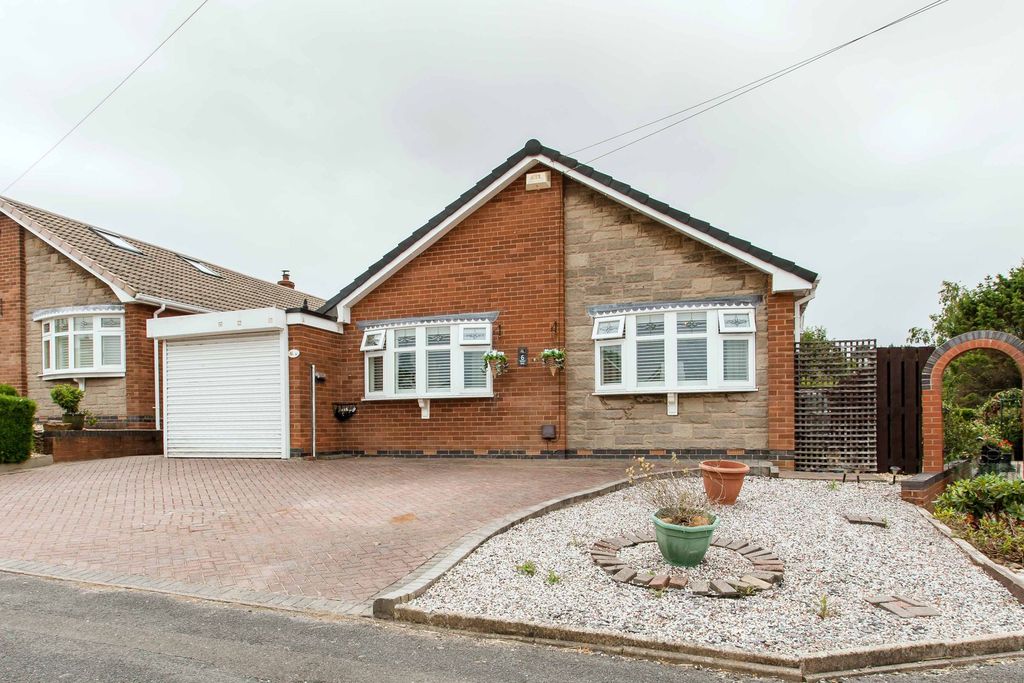 Property photo 1 of 24