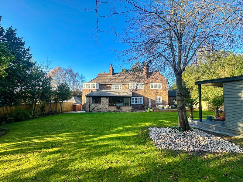 Property photo 3 of 57 Photo 61