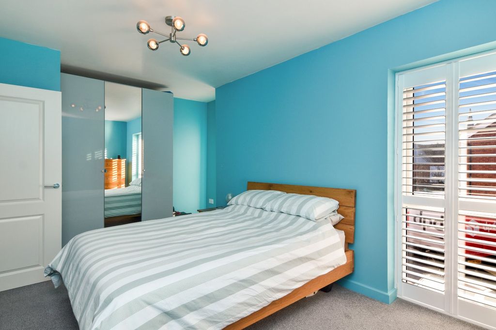 Property photo 3 of 30 Picture No. 07