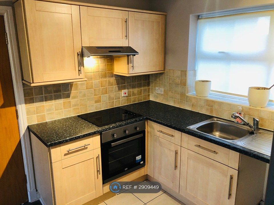 Property photo 3 of 9