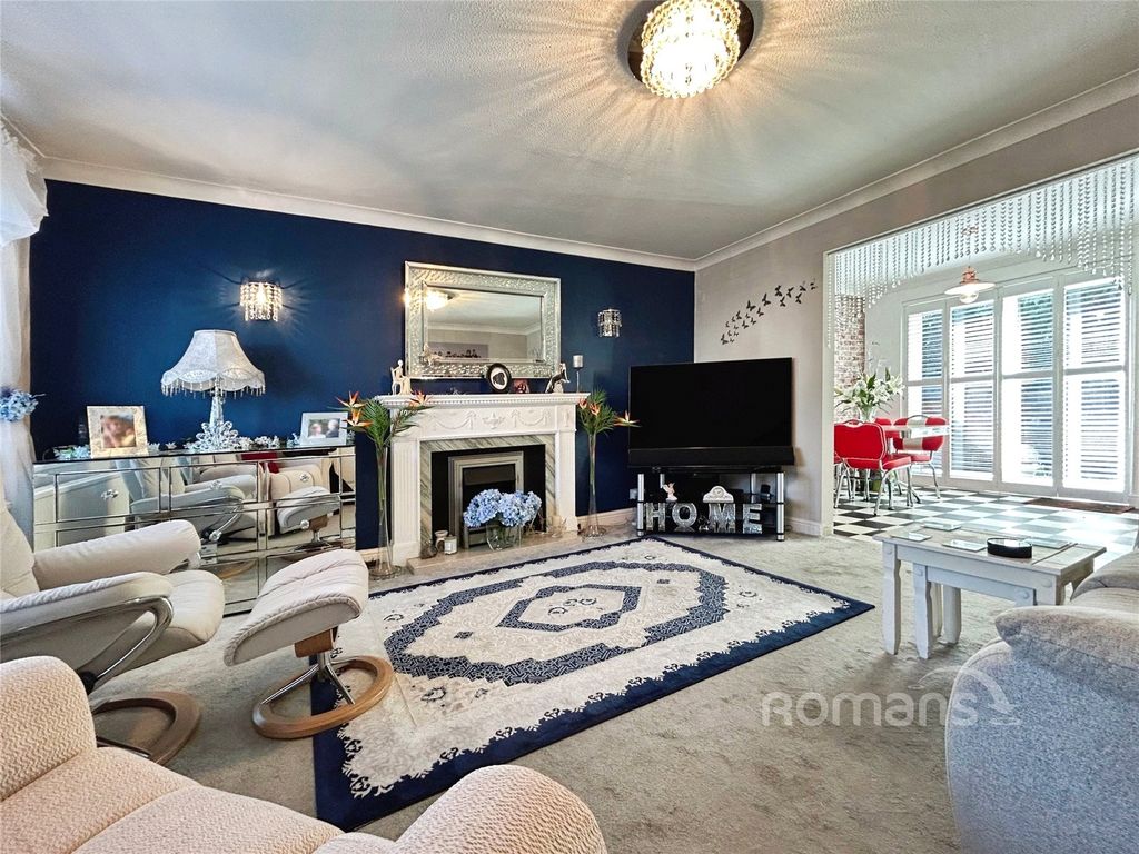 Property photo 3 of 17 Picture No. 09