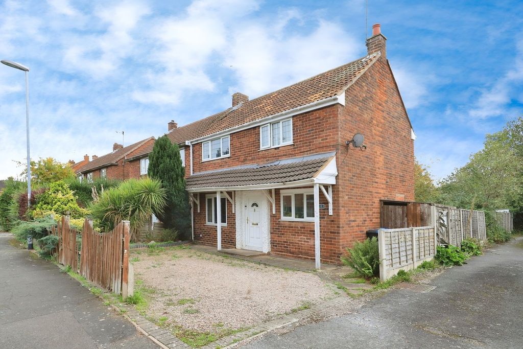 Property photo 1 of 15