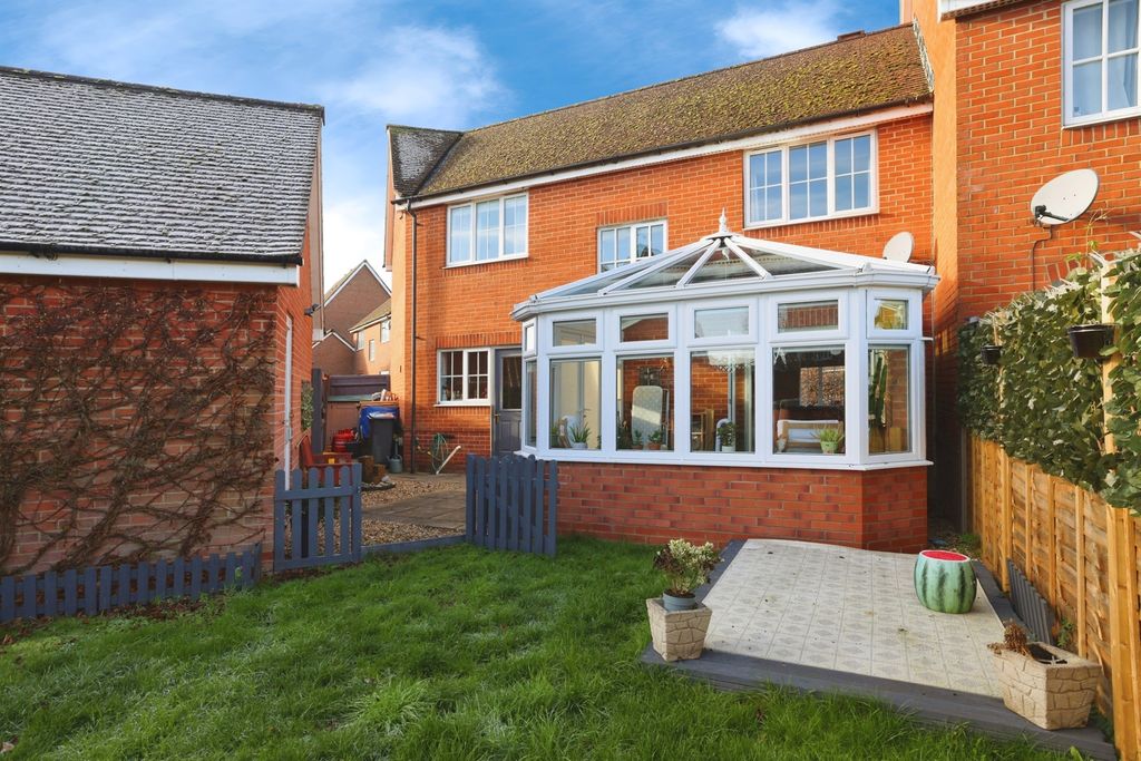 Property photo 3 of 19