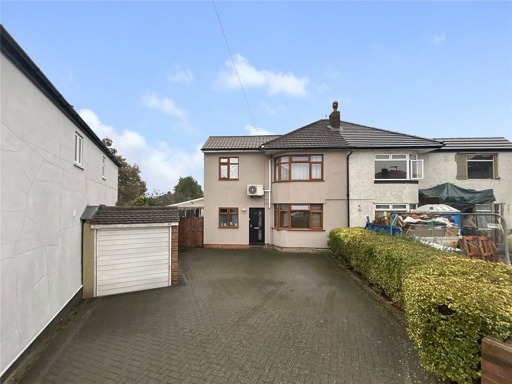 Property photo 1 of 33 Robinson Jackson