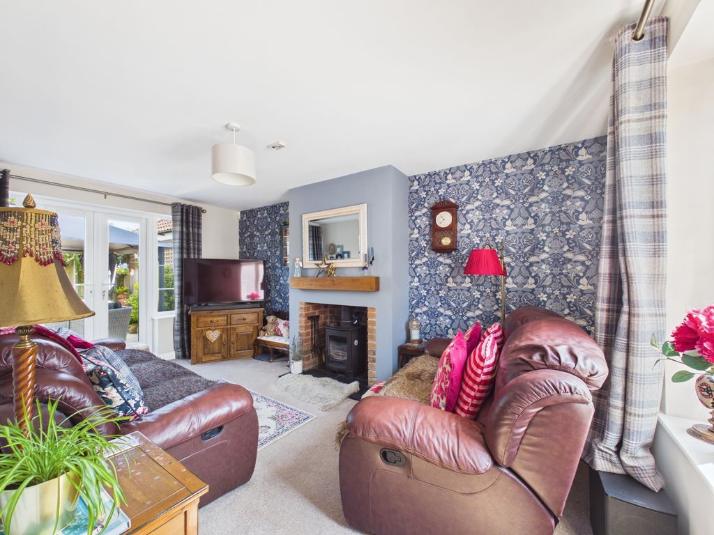Property photo 3 of 17 Photo 8