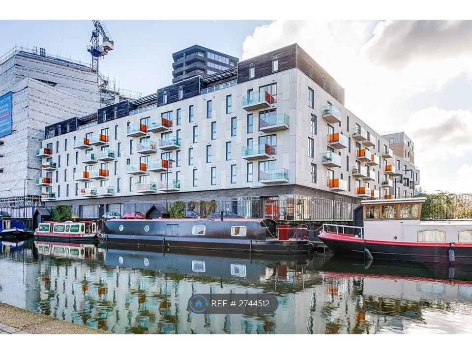 Property photo 2 of 14