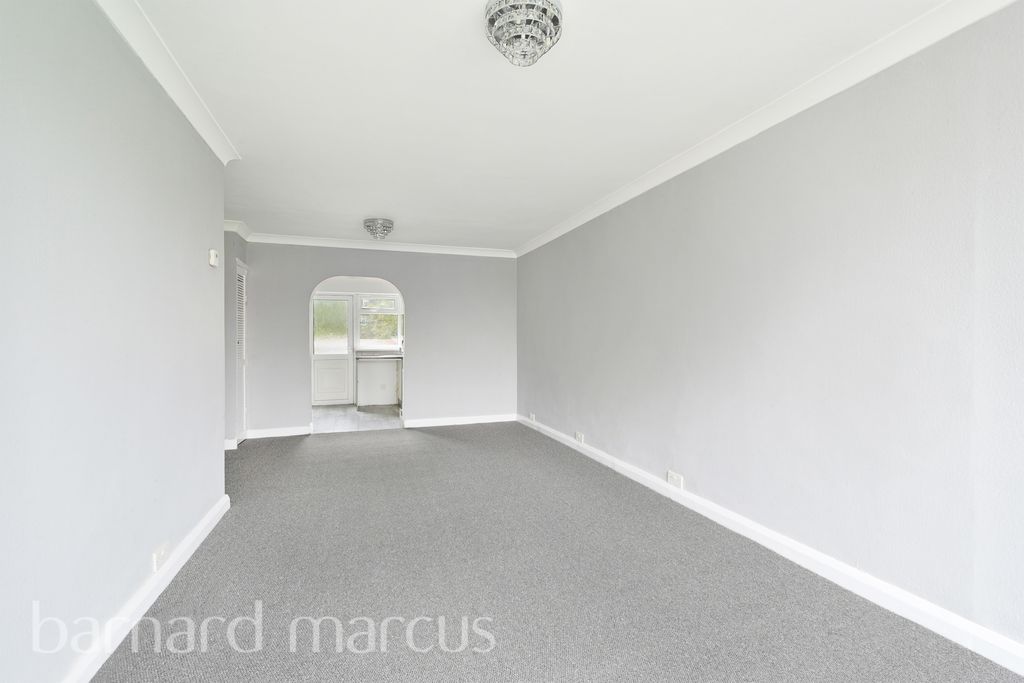 Property photo 2 of 8 Reception Room