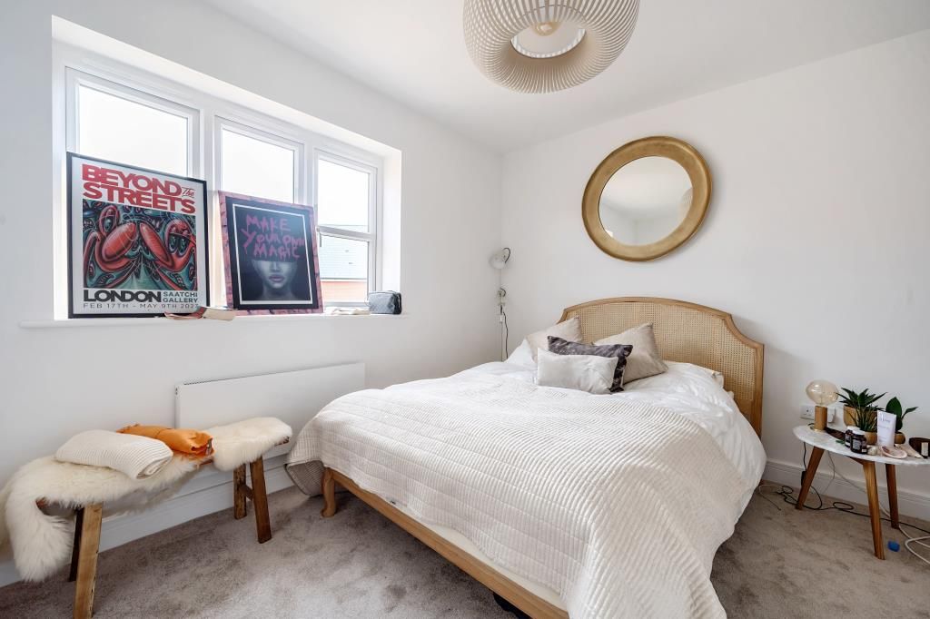 Property photo 2 of 10 Bedroom