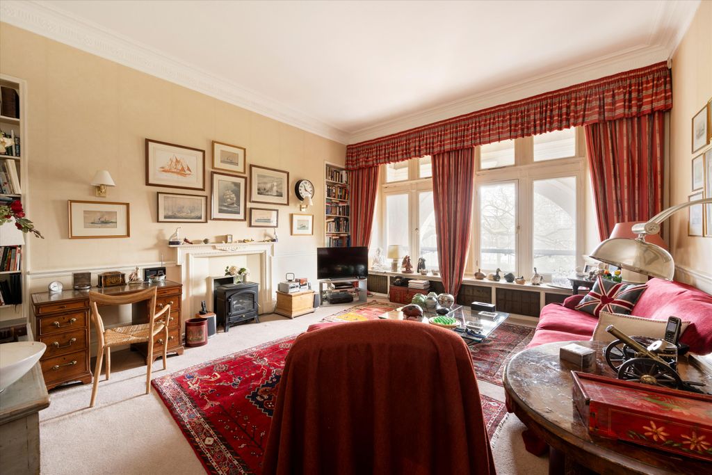 Property photo 1 of 10 Image