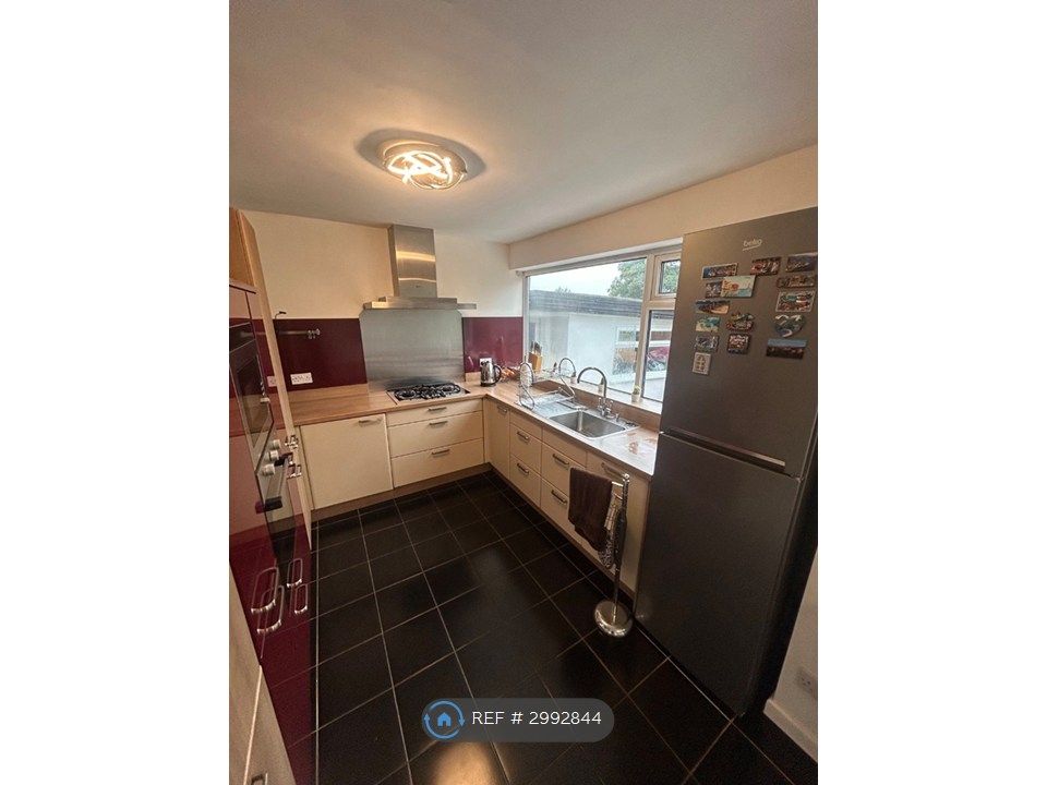 Property photo 3 of 29