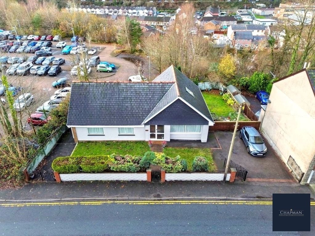 Property photo 2 of 43