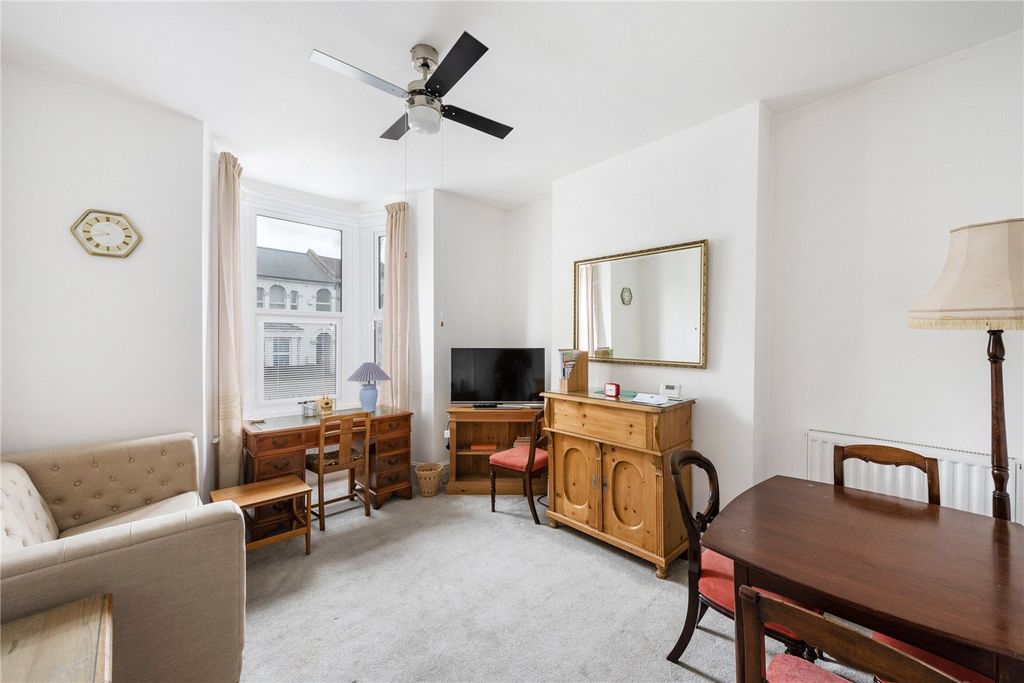 Property photo 1 of 8 Reception Room