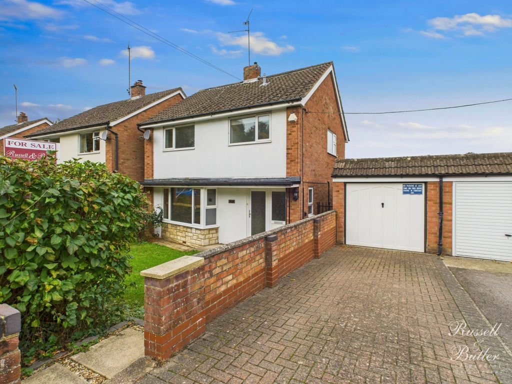 Property photo 1 of 18 Cam01995G0-Pr0378-Still032