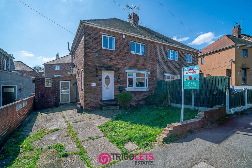 Property photo 1 of 3