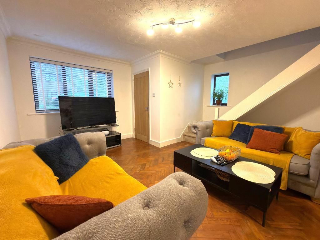 Property photo 2 of 14 Photo 2