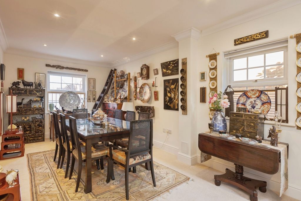 Property photo 3 of 28 Pbox-Img.Jpg