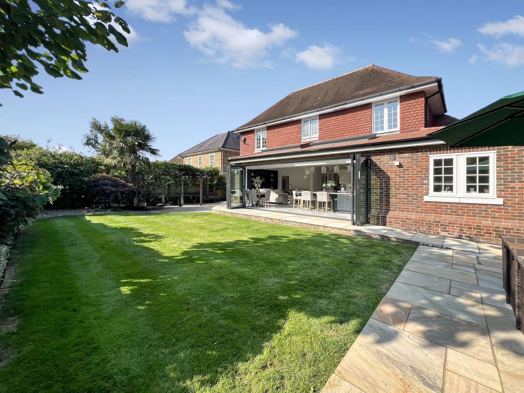 Additional image 30 of 5 bed detached house for saleHine Close, Coulsdon CR5
