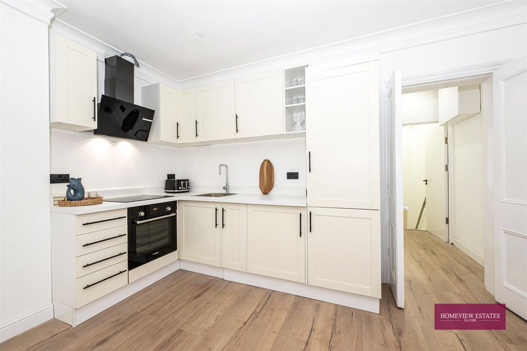 Property photo 2 of 9 Picture No. 02