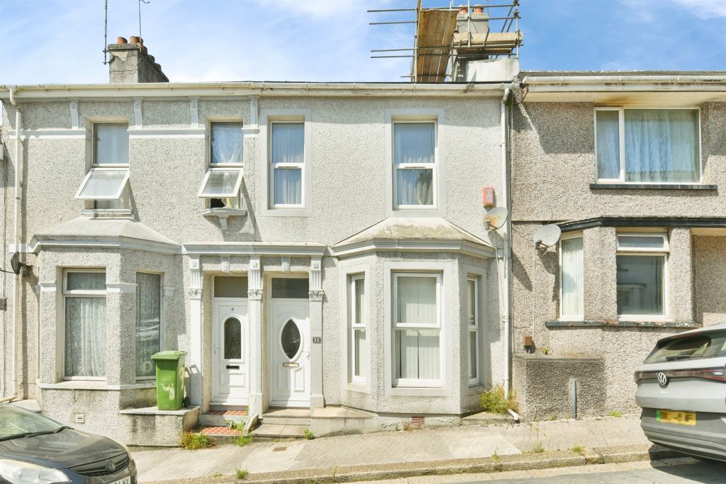 Property photo 1 of 17