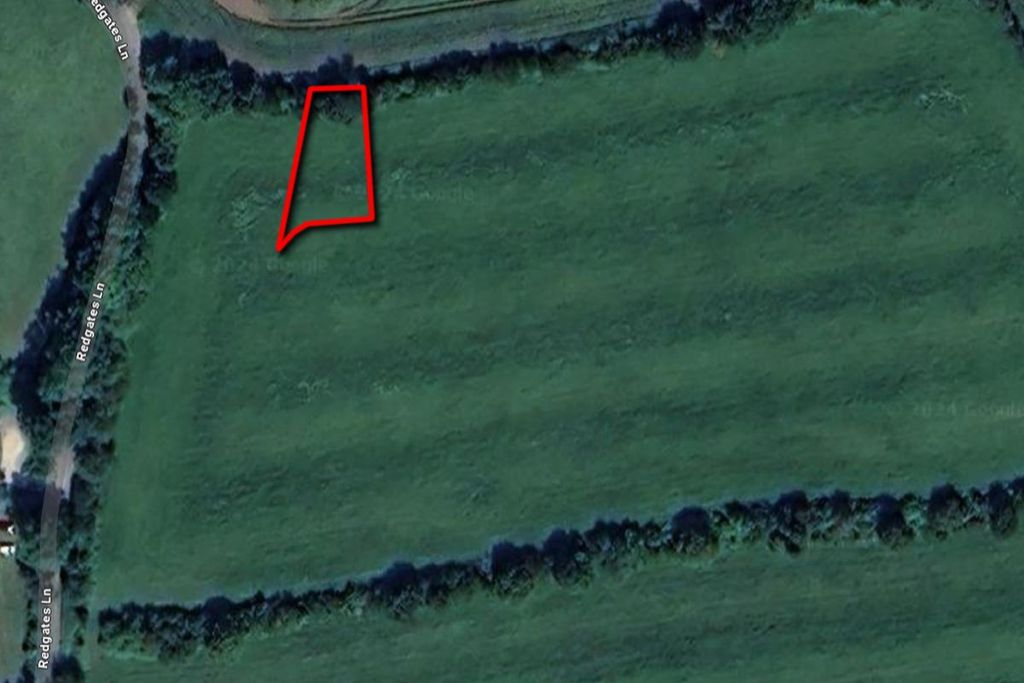 Property photo 1 of 8