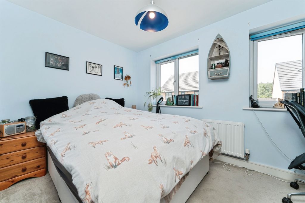 Property photo 3 of 12