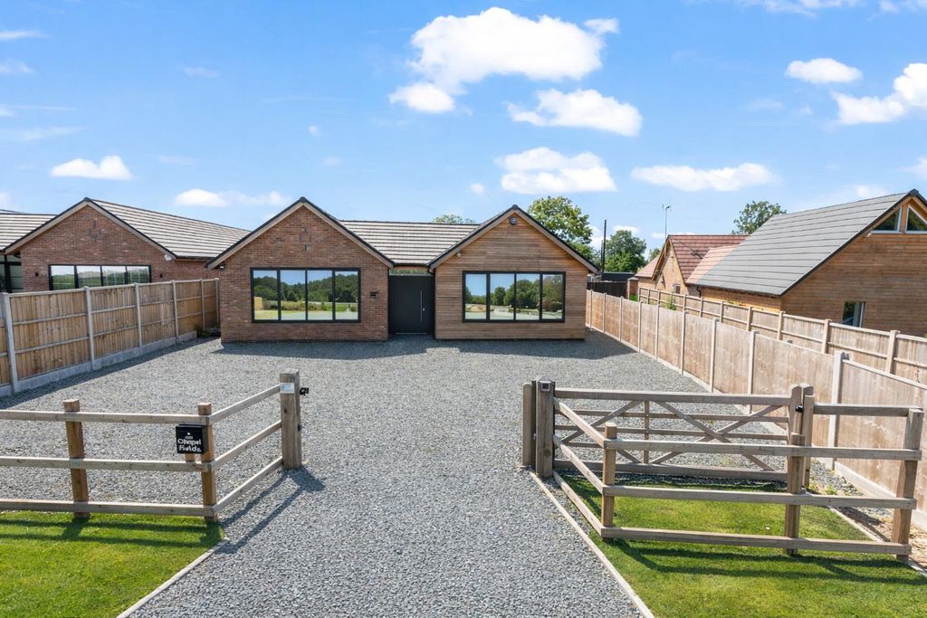 Property photo 1 of 27 Front Of House