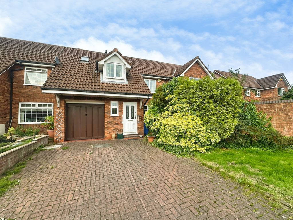 Property photo 1 of 16 External
