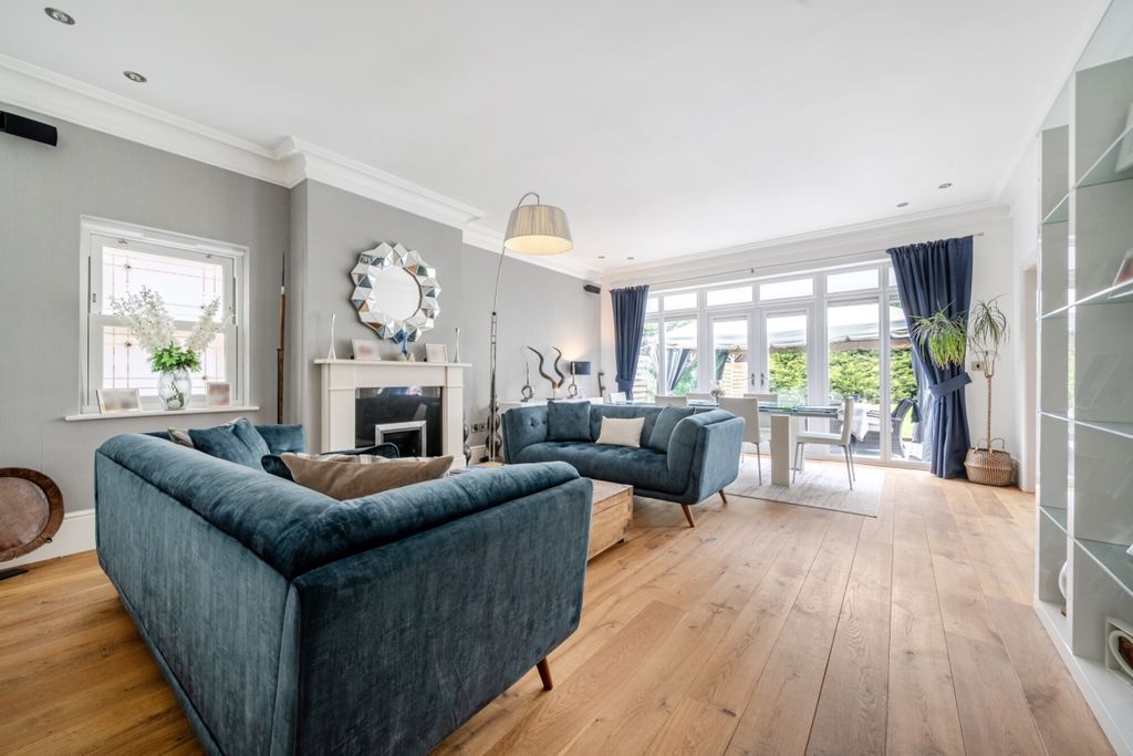 Property photo 3 of 30 1435571-13-69Cbaa...