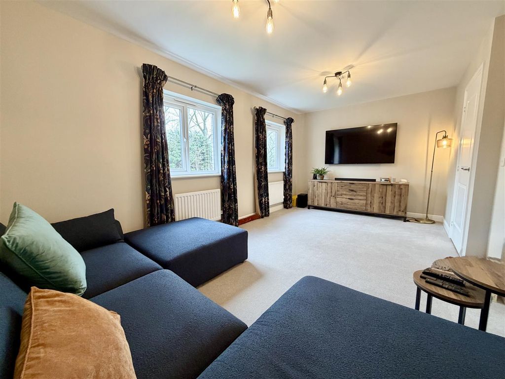 Property photo 3 of 30