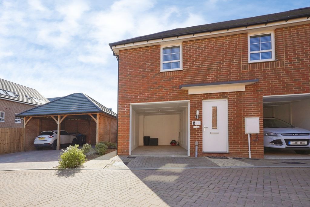 Property photo 2 of 18 Pbox-Img.Jpg