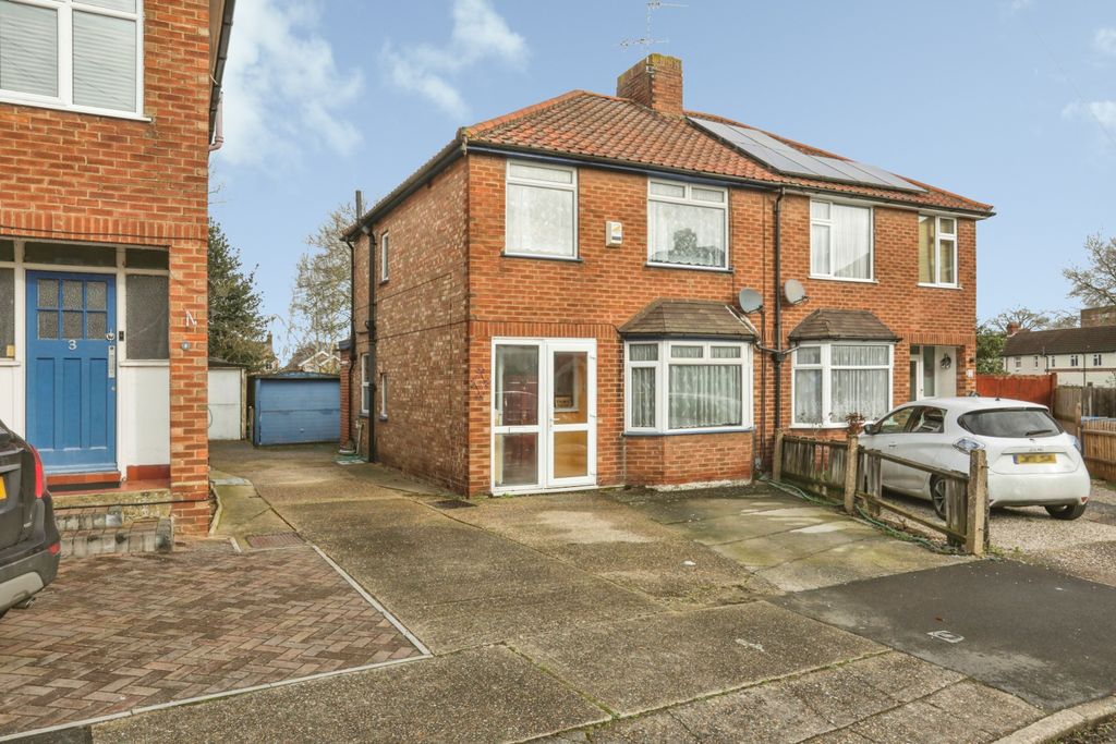 Property photo 1 of 20