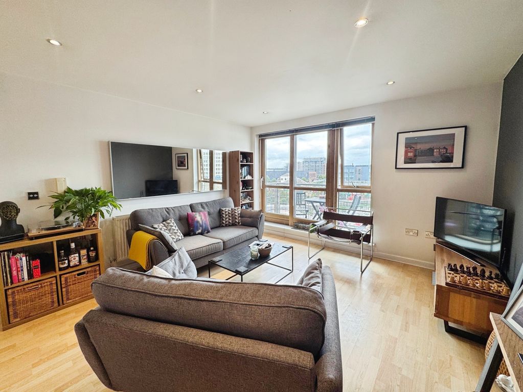 Property photo 3 of 16