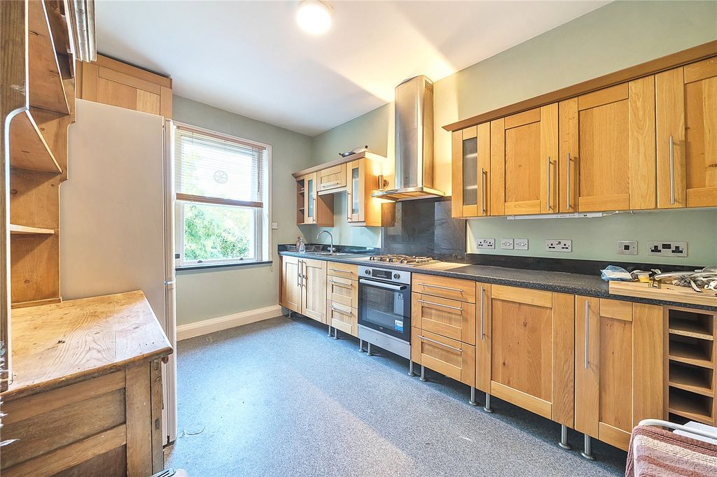Property photo 3 of 16 Kitchen
