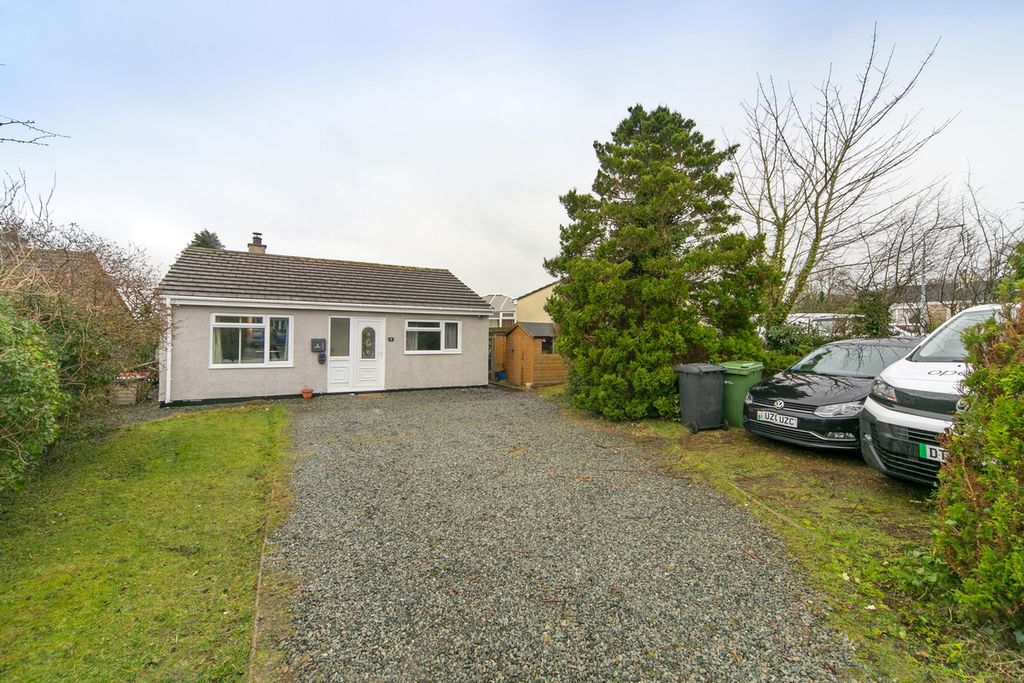 Property photo 1 of 26