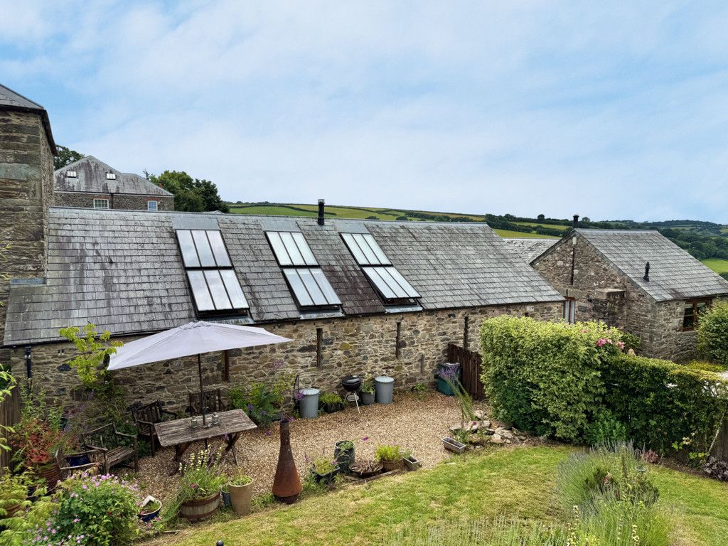 Property photo 1 of 35