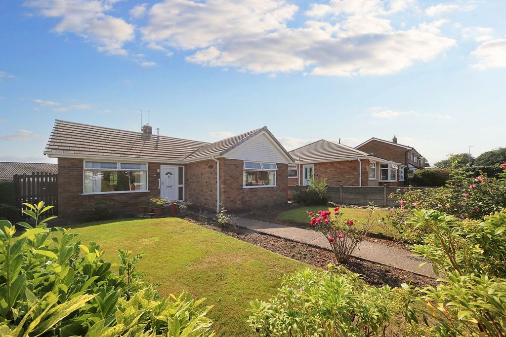 Property photo 2 of 24