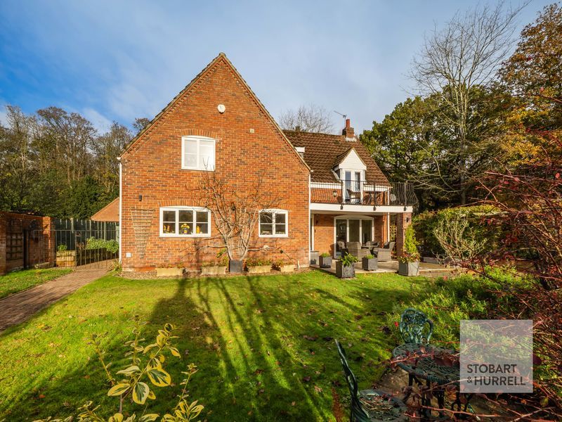 Property photo 2 of 33 Rear