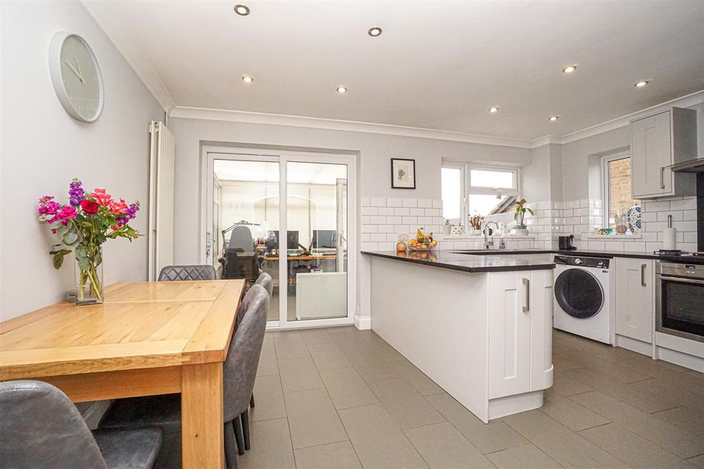 Property photo 3 of 17 Dsc07780_Alto.Jpg