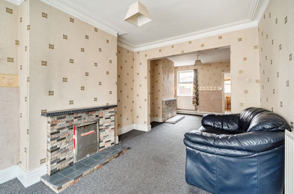 Property photo 2 of 12 Picture No. 03