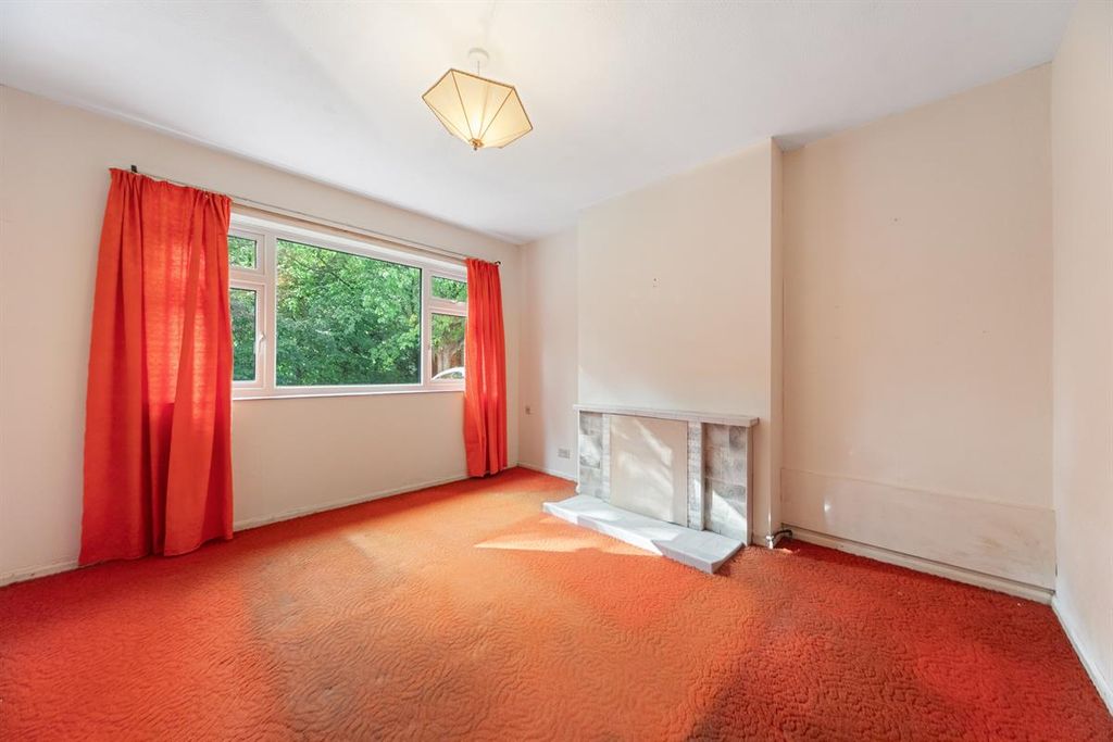 Property photo 3 of 11 Photo 3