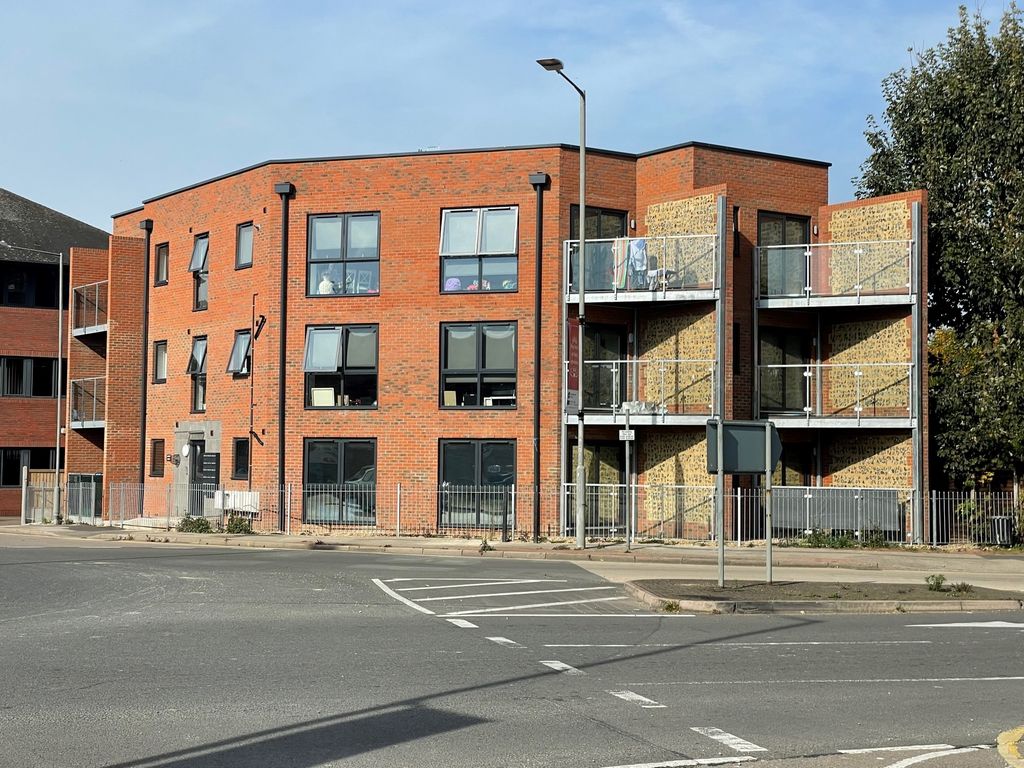 Property photo 1 of 1