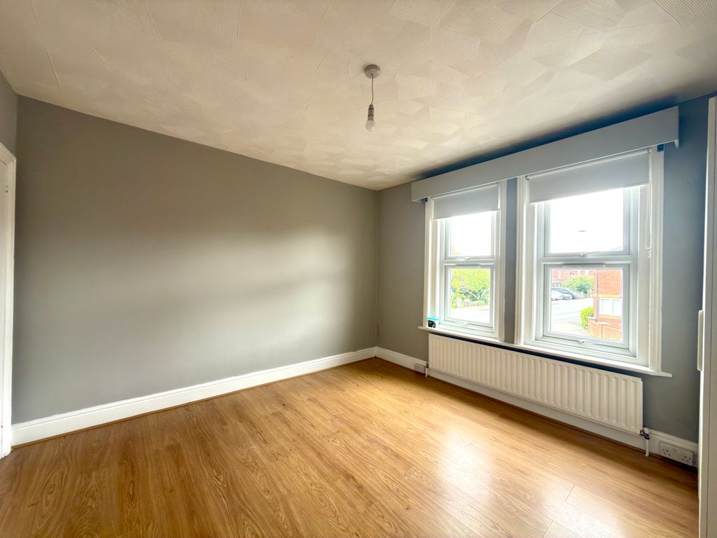 Property photo 3 of 4