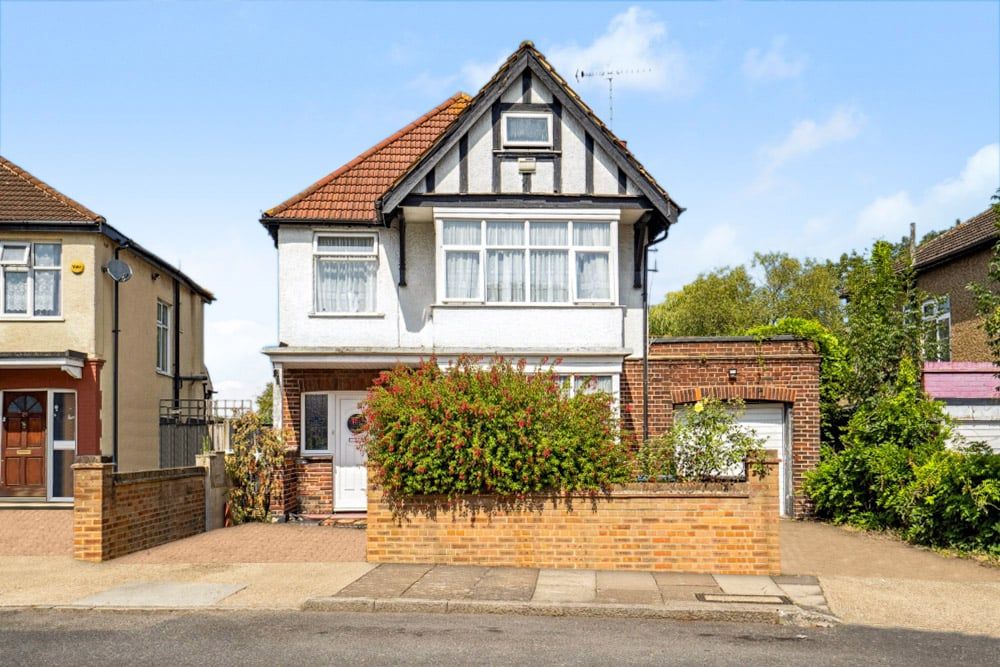 Property photo 1 of 16