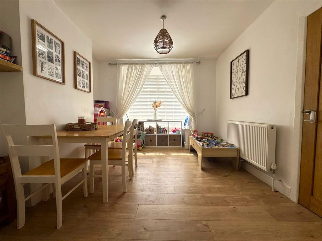 Property photo 3 of 18 Nbthbpa9Gu6Xflxr8Utofw.Jpg