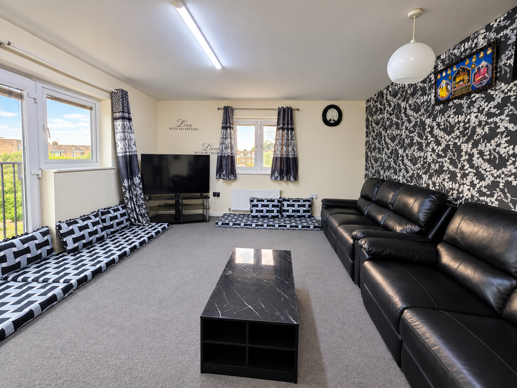 Property photo 2 of 5