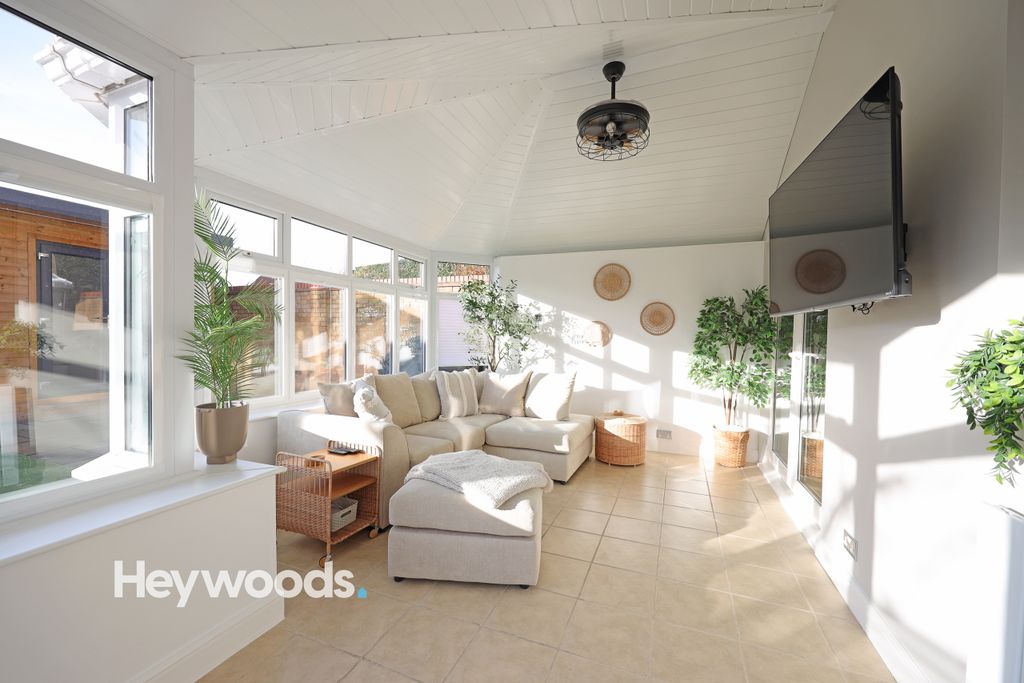 Property photo 3 of 56 0F1A2949