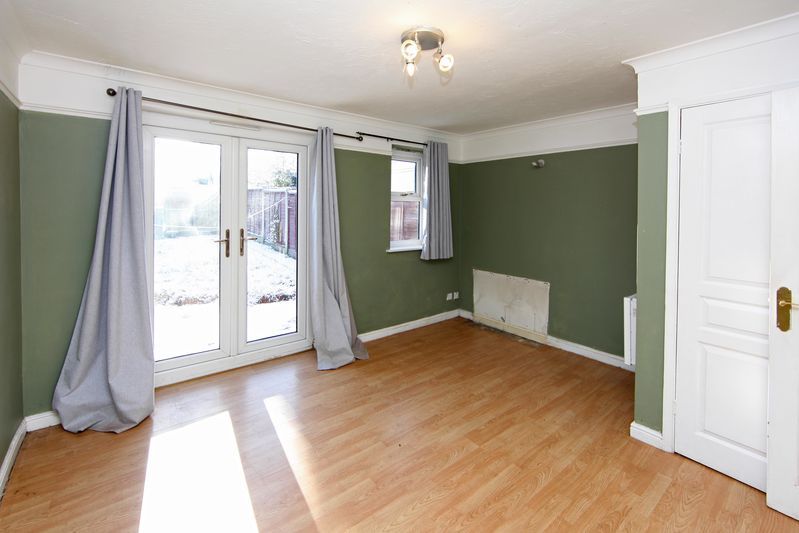 Property photo 2 of 15 Photo 4