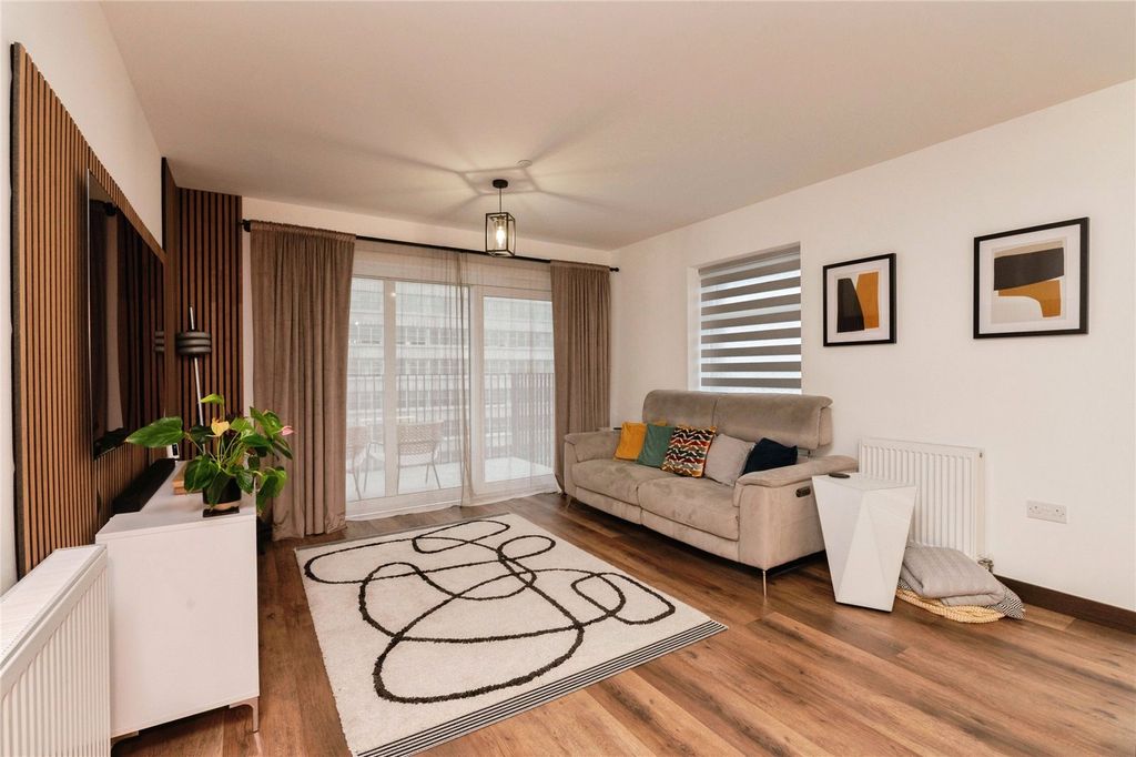 Property photo 3 of 15 Picture No. 15