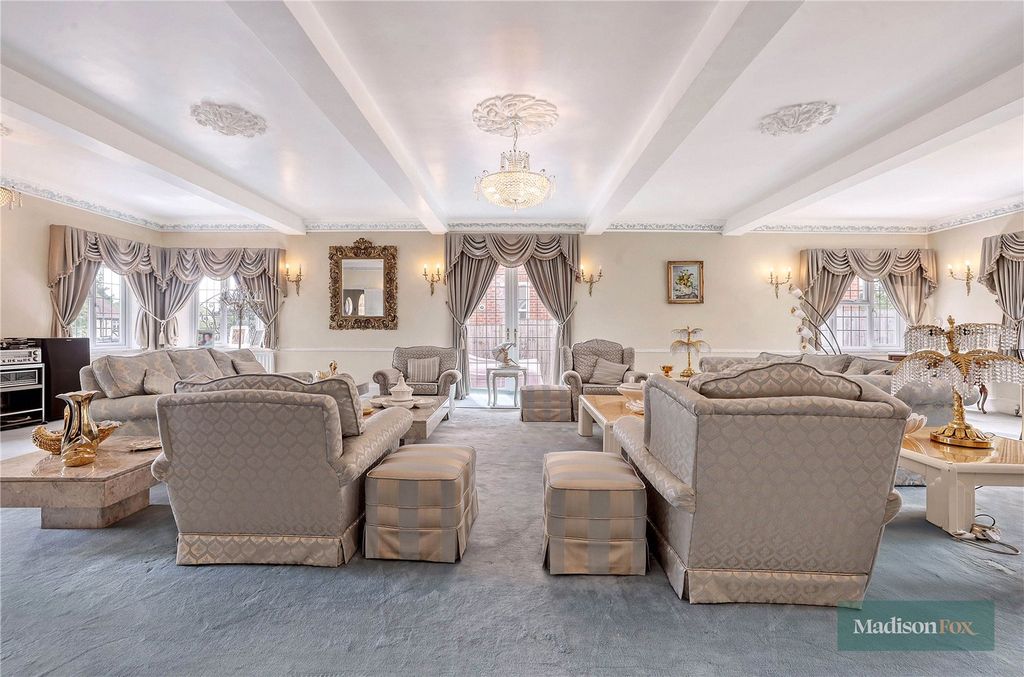 Additional image 5 of 7 bed detached house for saleAlderton Hill, Loughton, Essex IG10